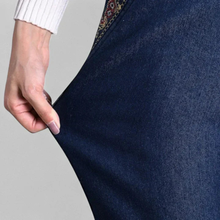 Mukavat taskulliset housut