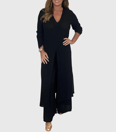 Elegantti leveälahkeinen setti