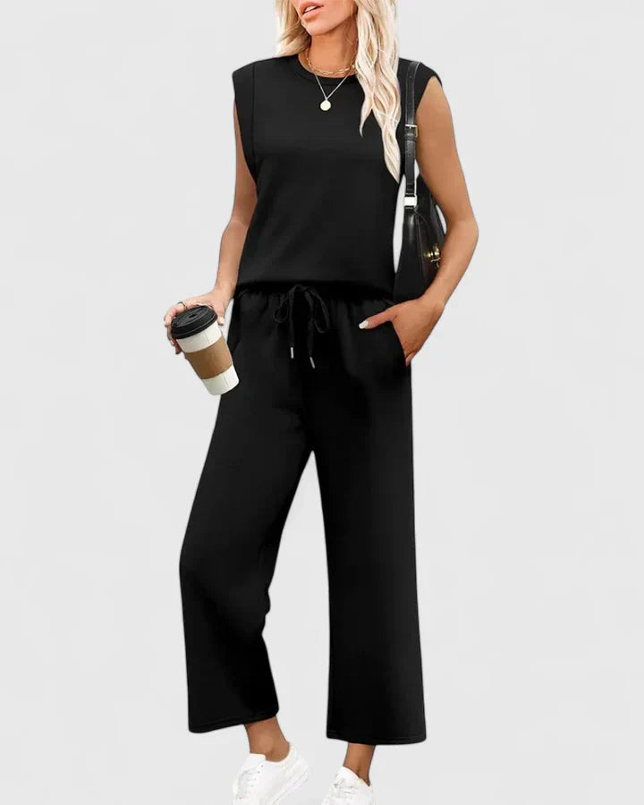 Mukava kaksiosainen setti