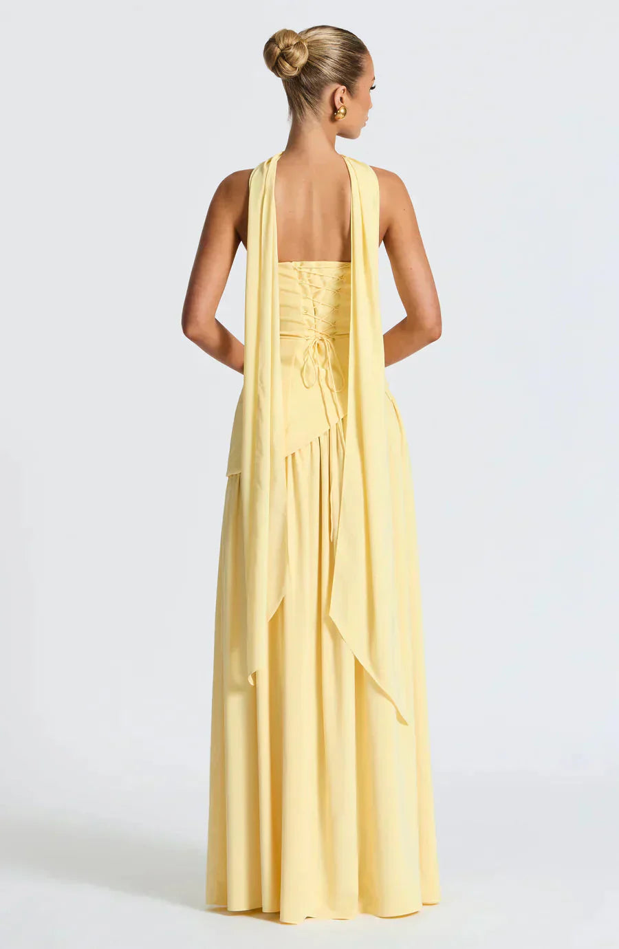 Olkaimeton maxi mekko