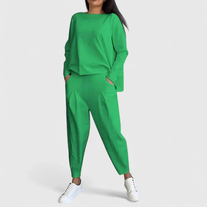 Tyylikäs kaksiosainen setti